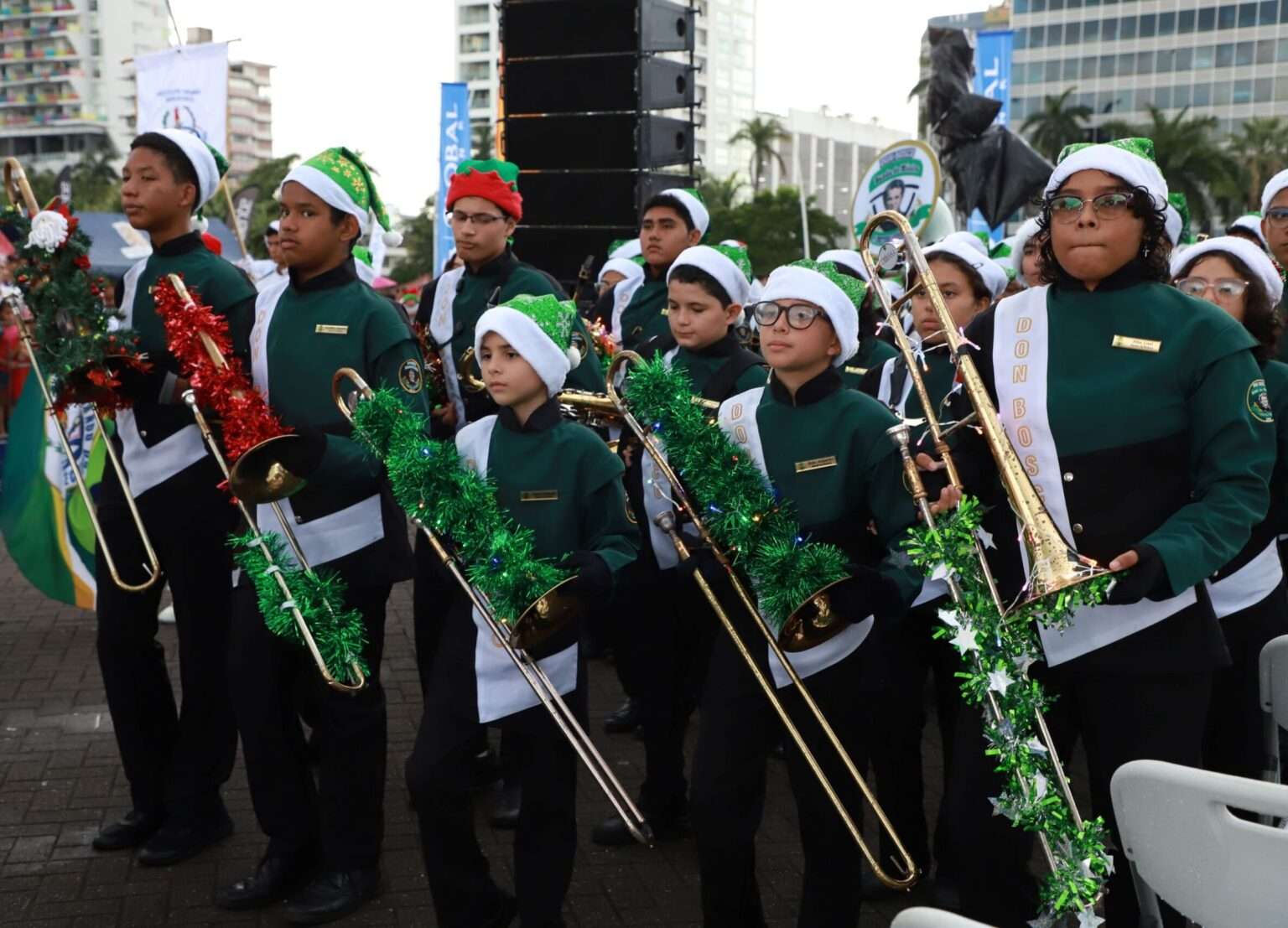 56 delegaciones participarán en el desfile. Foto: Cortesía