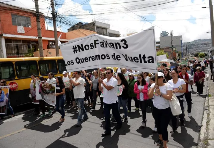 Protestas ante secuestro de comunicadores. Foto/EFE