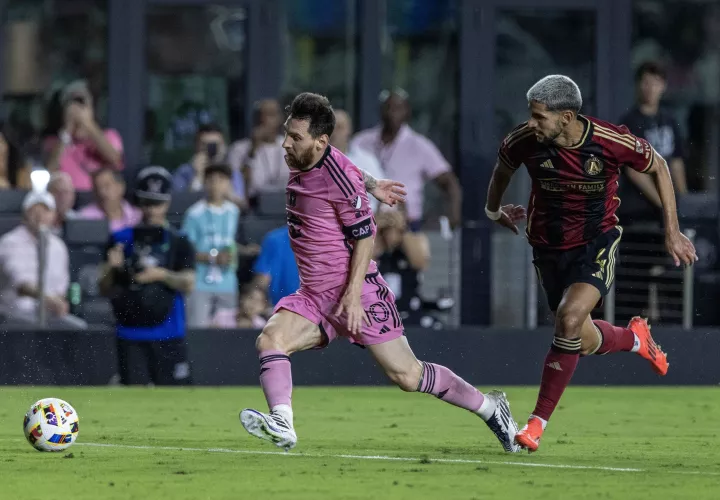  Lionel Messi durante el duelo de esta noche. /Foto: EFE