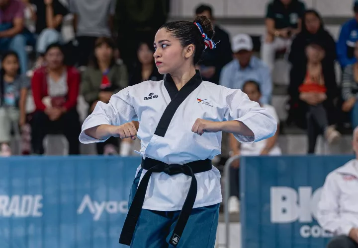 Daniela Rodríguez, del taekwondo, ganó la medalla de bronce en la prueba de Poomsae Tradicional Individual.  Foto: COP